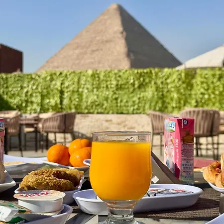 Golf Pyramids View Hotel